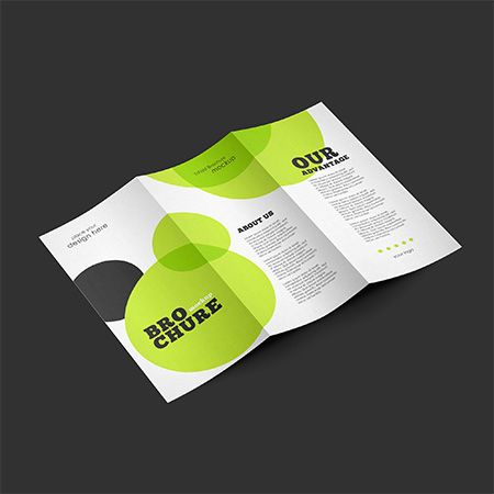 Preview mockup small free trifold brochure mockup