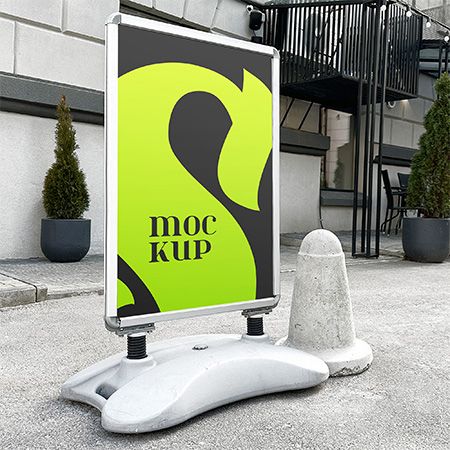 Preview mockup small standing board banner free mockup psd